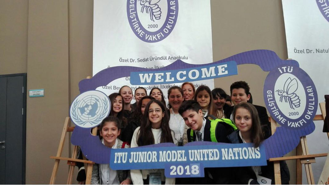 2018 Ortaokul JMUN ve Lise MUN Takımlarımız