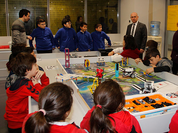 Lego - Robotics Laboratories